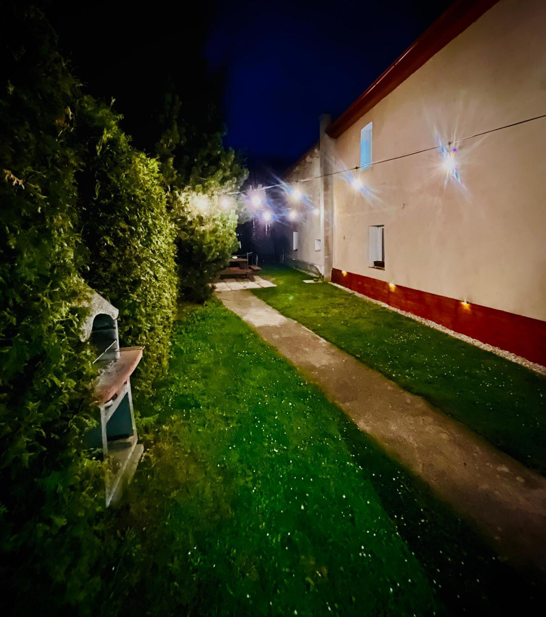 Noclegi Woku Swiebodzice Bagian luar foto